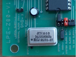 Oscilador de 14.3Mhz de el Procesador Z80