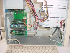 EMSX en caja PC AT para sistema AUTONOMO